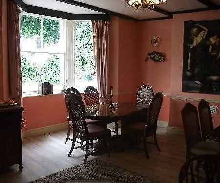Albemarle Hotel 2*